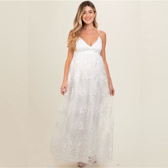 Pinkblush embroidered Lace Embellished Maxi Dress - Picture 3 of 7